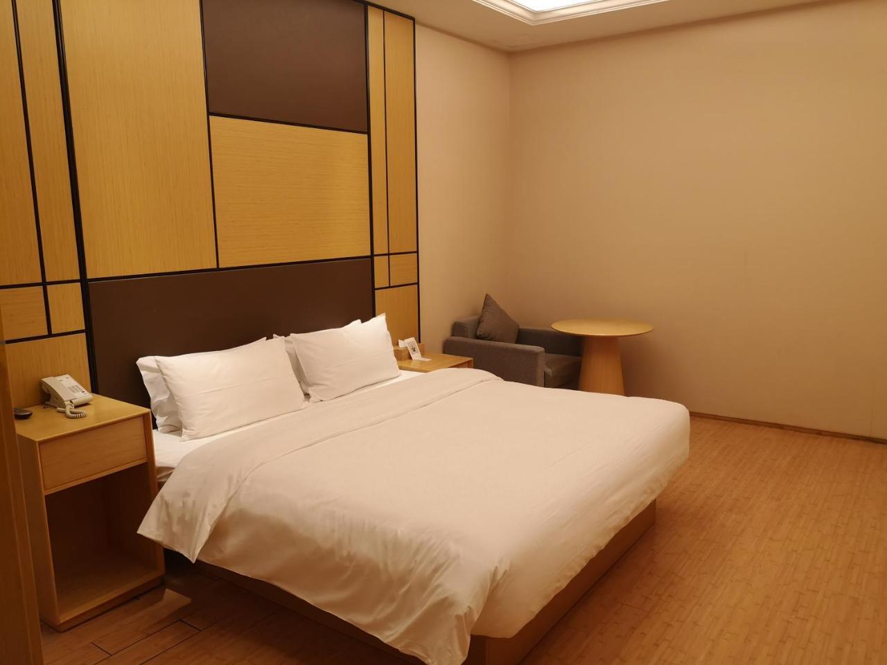 Ji Hotel Shanghai Chuansha Chengnan Road Xangai Exterior foto